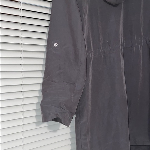 Jacket - Picture 5 of 5